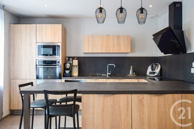 Appartement T4 &agrave; vendre - 4 pi&egrave;ces - 95,25 m2 - Jassans Riottier - 01 - RHONE-ALPES