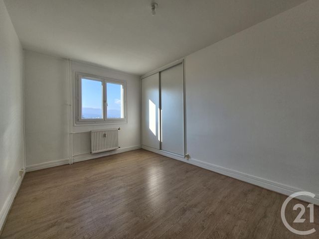 Appartement T4 à louer - 4 pièces - 71,52 m2 - Jassans Riottier - 01 - RHONE-ALPES