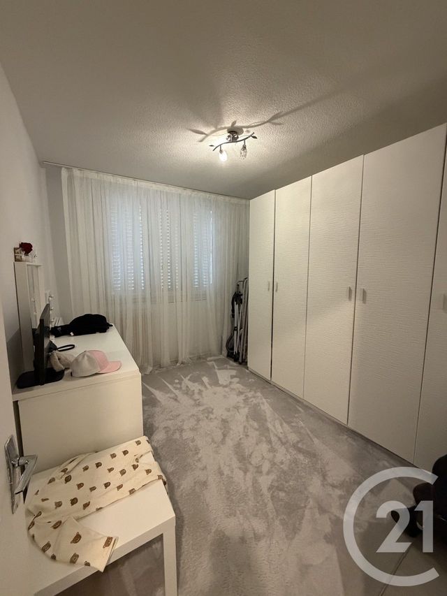 Appartement F4 &agrave; louer - 4 pi&egrave;ces - 79,20 m2 - Villefranche Sur Saone - 69 - RHONE-ALPES