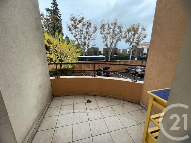 Appartement F3 &agrave; louer - 3 pi&egrave;ces - 76 m2 - Villefranche Sur Saone - 69 - RHONE-ALPES