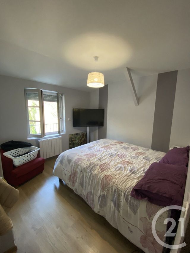 Appartement F3 &agrave; louer - 3 pi&egrave;ces - 77 m2 - Trevoux - 01 - RHONE-ALPES