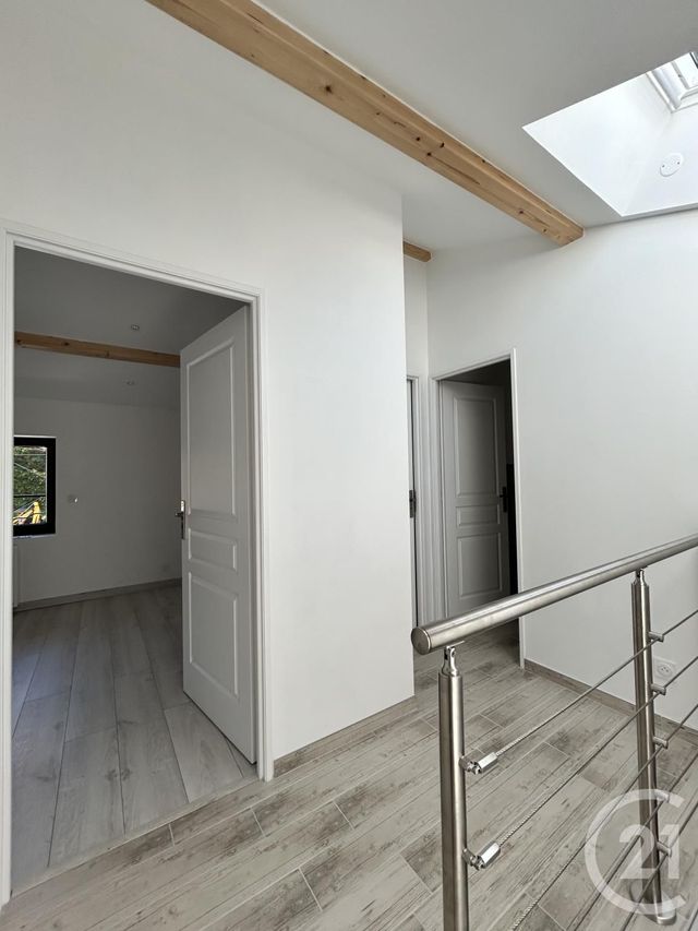 Appartement F2 &agrave; louer - 2 pi&egrave;ces - 60,58 m2 - Savigneux - 01 - RHONE-ALPES