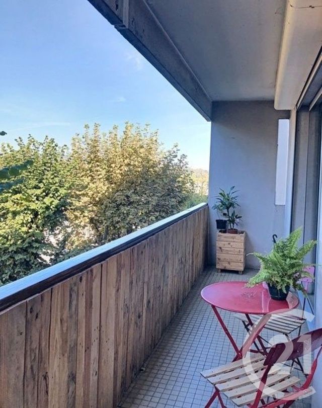 Appartement F2 &agrave; louer - 2 pi&egrave;ces - 33,33 m2 - Tassin La Demi Lune - 69 - RHONE-ALPES