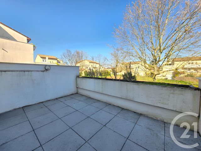 Appartement T4 &agrave; vendre - 4 pi&egrave;ces - 80,64 m2 - St Georges De Reneins - 69 - RHONE-ALPES
