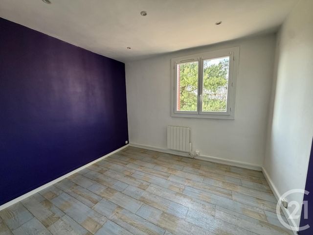 Appartement T3 &agrave; louer - 4 pi&egrave;ces - 63,63 m2 - Villefranche Sur Saone - 69 - RHONE-ALPES