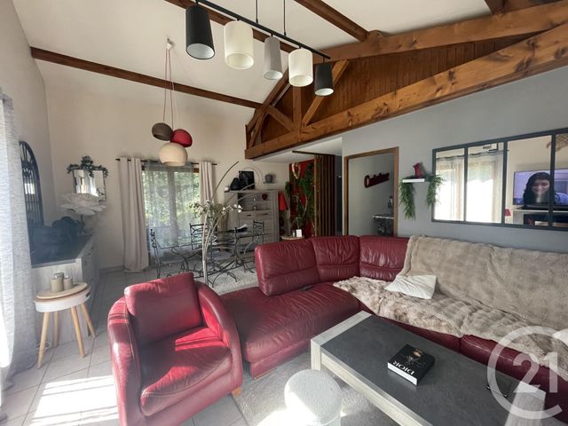 Maison &agrave; louer - 5 pi&egrave;ces - 100 m2 - St Julien - 69 - RHONE-ALPES