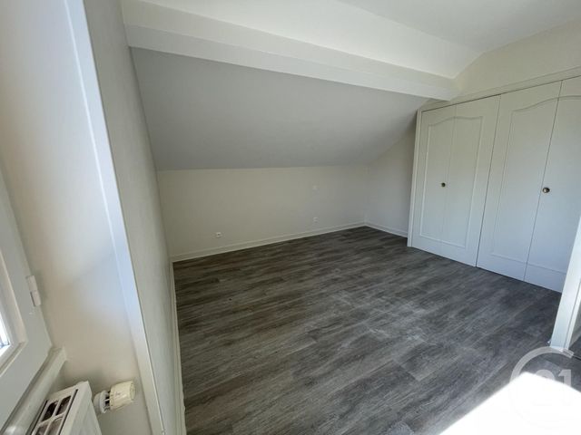 Maison &agrave; louer - 5 pi&egrave;ces - 109,76 m2 - Villefranche Sur Saone - 69 - RHONE-ALPES