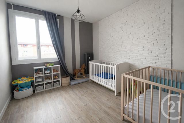 Appartement T3 &agrave; vendre - 3 pi&egrave;ces - 57,25 m2 - Villefranche Sur Saone - 69 - RHONE-ALPES