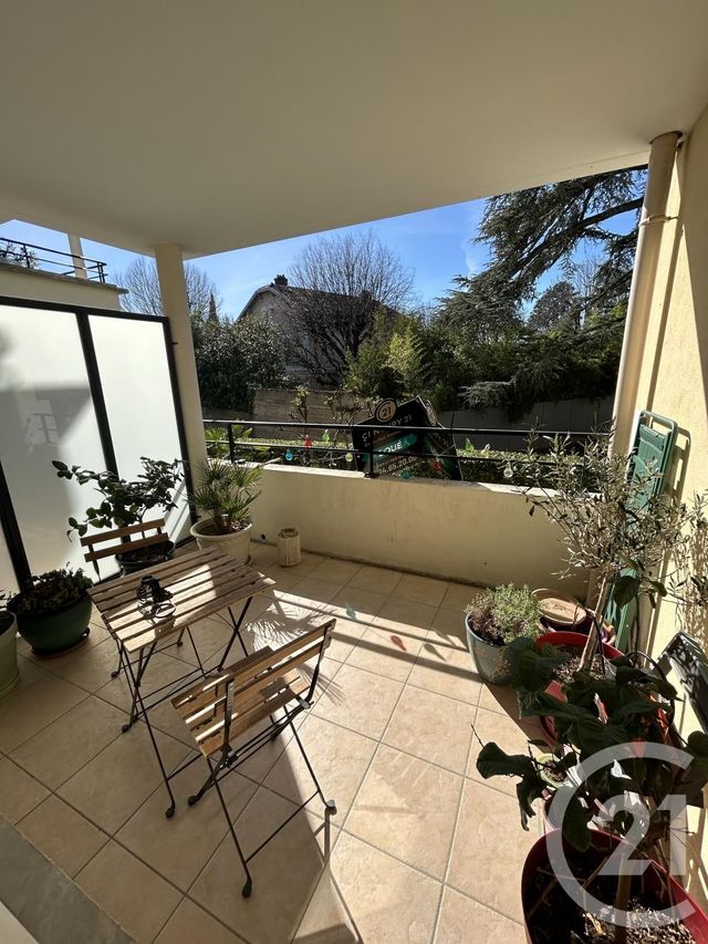 Appartement F2 &agrave; louer - 2 pi&egrave;ces - 43,09 m2 - Villefranche Sur Saone - 69 - RHONE-ALPES