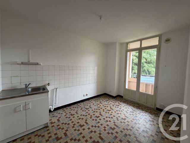 Appartement &agrave; louer - 3 pi&egrave;ces - 59,65 m2 - Villefranche Sur Saone - 69 - RHONE-ALPES