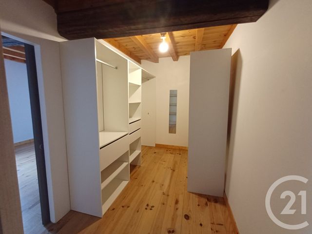 Maison &agrave; louer - 4 pi&egrave;ces - 80,94 m2 - Villeneuve - 01 - RHONE-ALPES