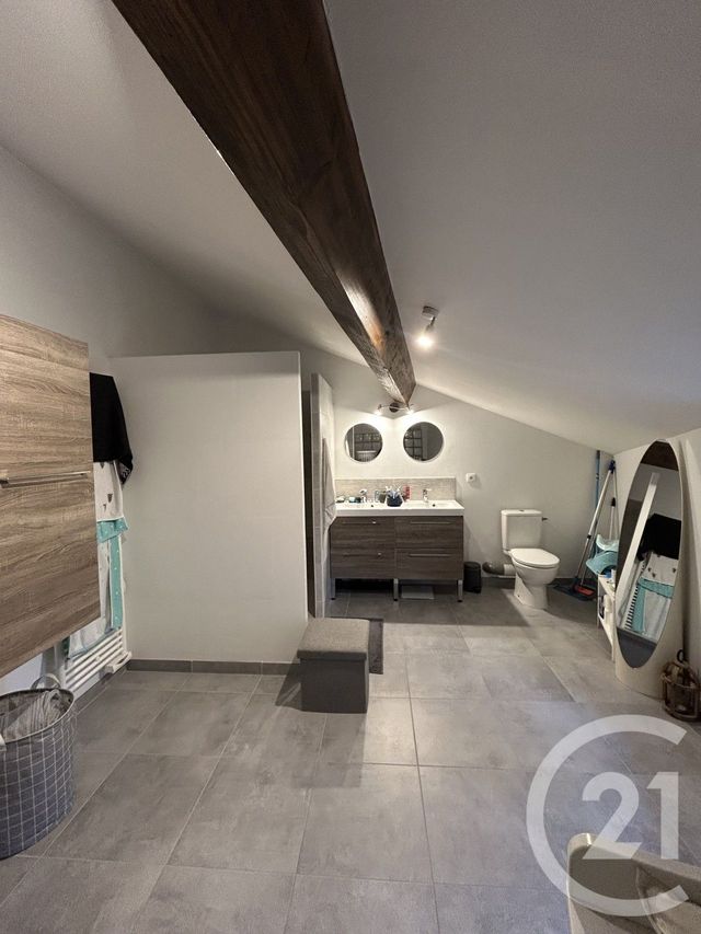 Maison &agrave; louer - 4 pi&egrave;ces - 80,94 m2 - Villeneuve - 01 - RHONE-ALPES