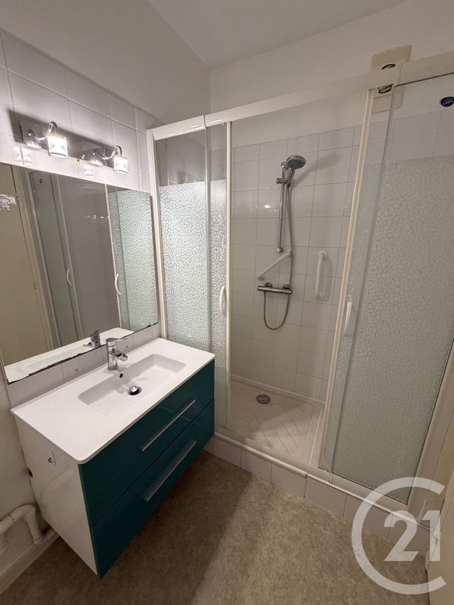 Appartement F3 &agrave; louer - 3 pi&egrave;ces - 64,74 m2 - Villefranche Sur Saone - 69 - RHONE-ALPES