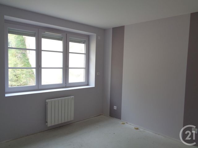 Appartement F3 &agrave; louer - 3 pi&egrave;ces - 78 m2 - Trevoux - 01 - RHONE-ALPES
