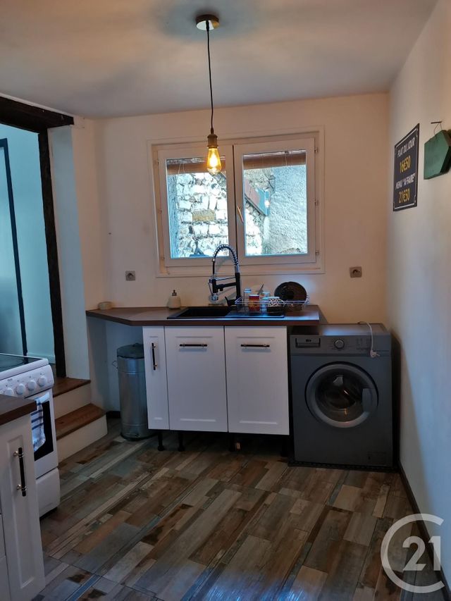 Appartement T3 &agrave; louer - 3 pi&egrave;ces - 53,74 m2 - Trevoux - 01 - RHONE-ALPES