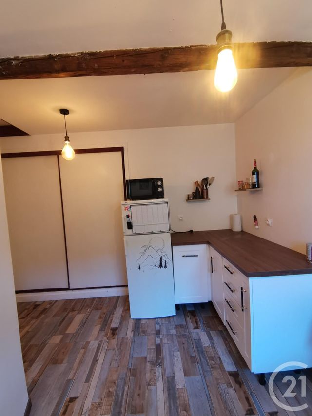 Appartement T3 &agrave; louer - 3 pi&egrave;ces - 53,74 m2 - Trevoux - 01 - RHONE-ALPES