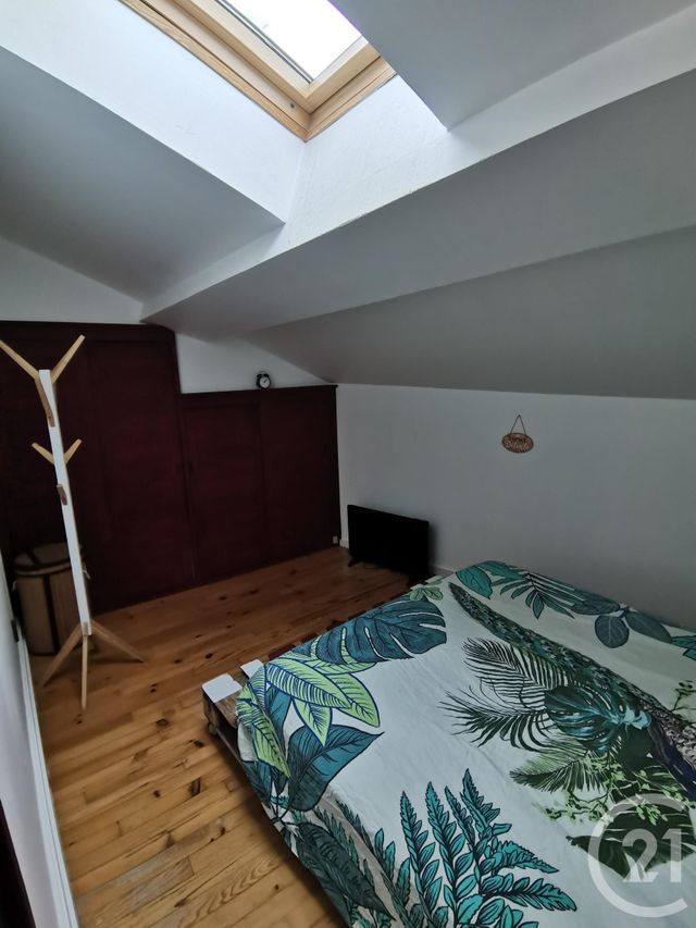 Appartement T3 &agrave; louer - 3 pi&egrave;ces - 53,74 m2 - Trevoux - 01 - RHONE-ALPES