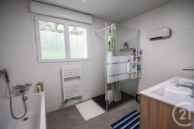 Maison &agrave; vendre - 7 pi&egrave;ces - 161,09 m2 - Jassans Riottier - 01 - RHONE-ALPES