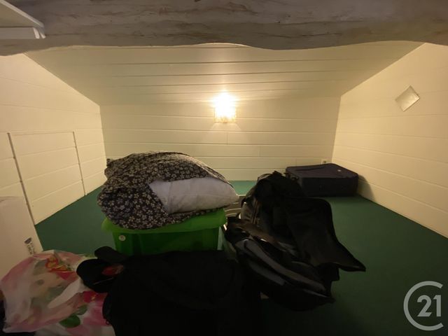 Appartement Studio &agrave; louer - 1 pi&egrave;ce - 26,80 m2 - Fareins - 01 - RHONE-ALPES