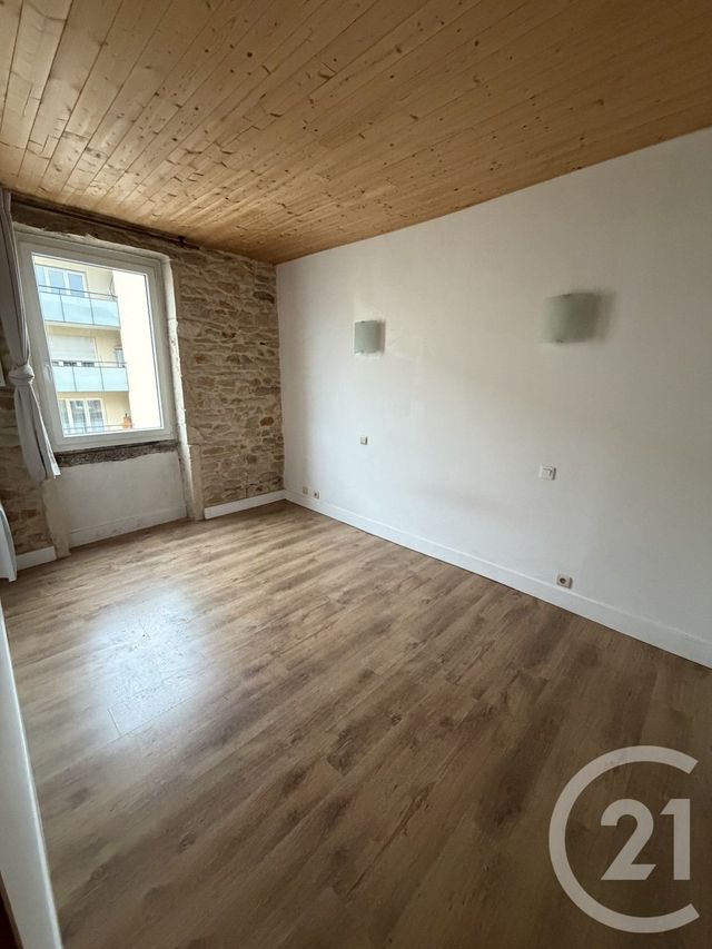 Appartement F2 &agrave; louer - 2 pi&egrave;ces - 42,64 m2 - Villefranche Sur Saone - 69 - RHONE-ALPES