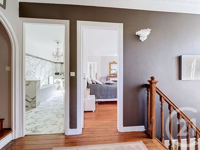 Maison &agrave; vendre - 8 pi&egrave;ces - 310 m2 - Moissy Cramayel - 77 - ILE-DE-FRANCE