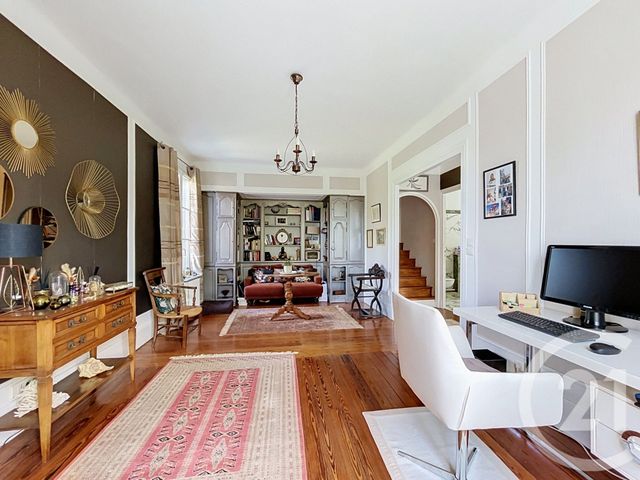 Maison &agrave; vendre - 8 pi&egrave;ces - 310 m2 - Moissy Cramayel - 77 - ILE-DE-FRANCE
