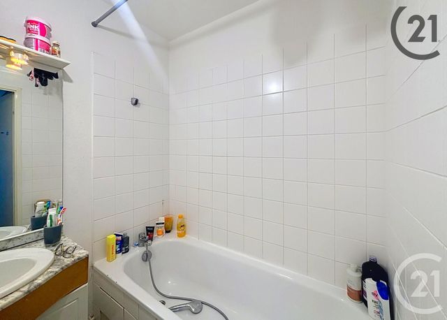 Appartement F3 à vendre - 3 pièces - 76,27 m2 - Lieusaint - 77 - ILE-DE-FRANCE