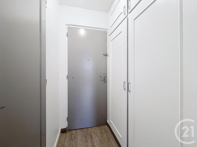 Appartement Studio &agrave; vendre - 1 pi&egrave;ce - 30,42 m2 - Combs La Ville - 77 - ILE-DE-FRANCE