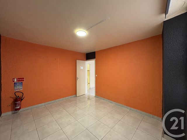 Appartement F1 &agrave; louer - 1 pi&egrave;ce - 34 m2 - Lieusaint - 77 - ILE-DE-FRANCE