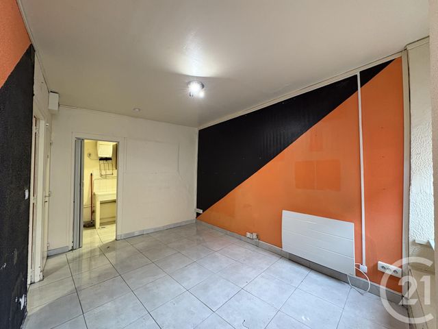 Appartement F1 &agrave; louer - 1 pi&egrave;ce - 34 m2 - Lieusaint - 77 - ILE-DE-FRANCE