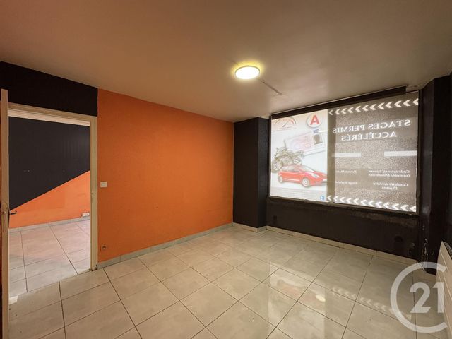 Appartement F1 &agrave; louer - 1 pi&egrave;ce - 34 m2 - Lieusaint - 77 - ILE-DE-FRANCE