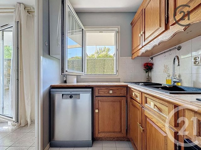 Appartement F2 &agrave; vendre - 2 pi&egrave;ces - 43,08 m2 - Combs La Ville - 77 - ILE-DE-FRANCE