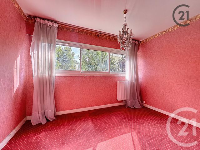 Appartement F5 à vendre - 5 pièces - 85,83 m2 - Combs La Ville - 77 - ILE-DE-FRANCE