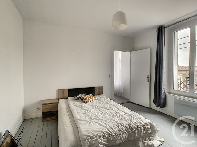 Appartement F1 &agrave; louer - 2 pi&egrave;ces - 44,10 m2 - Melun - 77 - ILE-DE-FRANCE