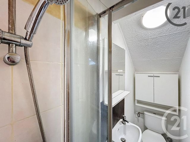 Appartement F2 &agrave; louer - 2 pi&egrave;ces - 24 m2 - Melun - 77 - ILE-DE-FRANCE