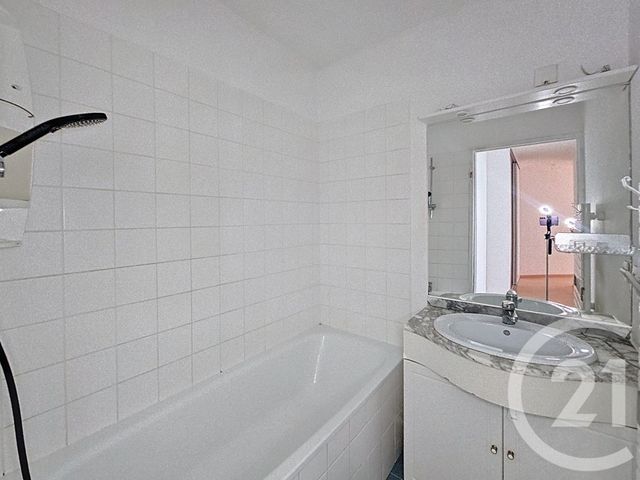 Appartement F3 &agrave; vendre - 3 pi&egrave;ces - 75,17 m2 - Lieusaint - 77 - ILE-DE-FRANCE