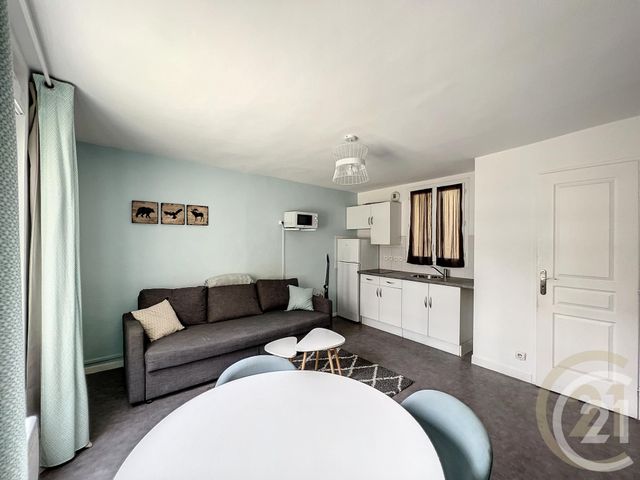 Appartement F1 &agrave; louer - 1 pi&egrave;ce - 22,50 m2 - Melun - 77 - ILE-DE-FRANCE