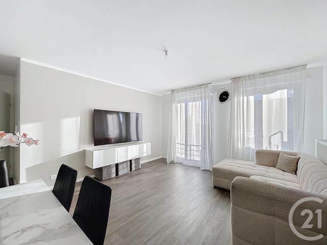 Appartement F3 &agrave; vendre - 3 pi&egrave;ces - 60,95 m2 - St Pierre Du Perray - 91 - ILE-DE-FRANCE