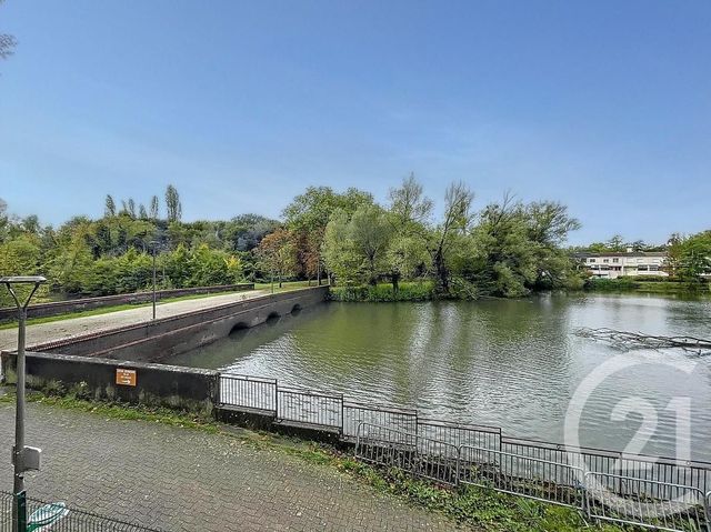 Appartement F3 &agrave; vendre - 3 pi&egrave;ces - 65,46 m2 - Savigny Le Temple - 77 - ILE-DE-FRANCE