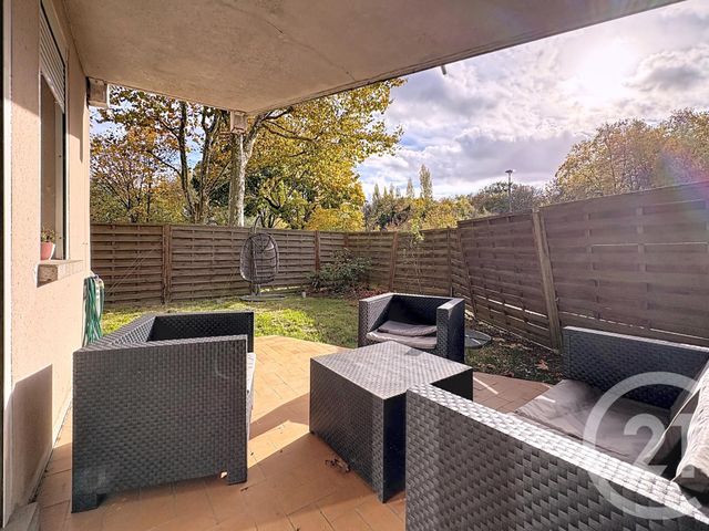 Appartement F3 &agrave; vendre - 3 pi&egrave;ces - 65,46 m2 - Savigny Le Temple - 77 - ILE-DE-FRANCE