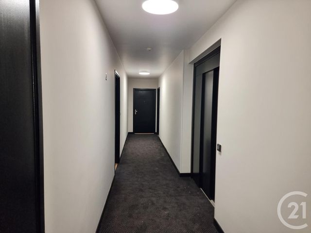 Appartement F3 &agrave; louer - 3 pi&egrave;ces - 62,32 m2 - Savigny Le Temple - 77 - ILE-DE-FRANCE