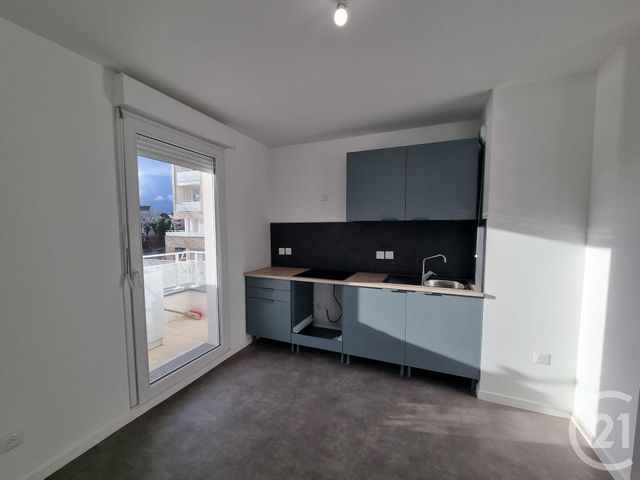 Appartement F3 &agrave; louer - 3 pi&egrave;ces - 58,52 m2 - Savigny Le Temple - 77 - ILE-DE-FRANCE