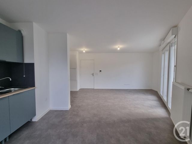 Appartement F3 &agrave; louer - 3 pi&egrave;ces - 58,52 m2 - Savigny Le Temple - 77 - ILE-DE-FRANCE