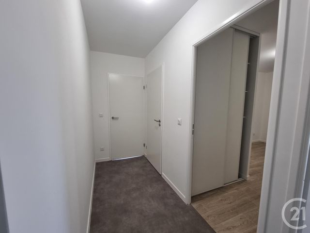 Appartement F3 &agrave; louer - 3 pi&egrave;ces - 58,52 m2 - Savigny Le Temple - 77 - ILE-DE-FRANCE