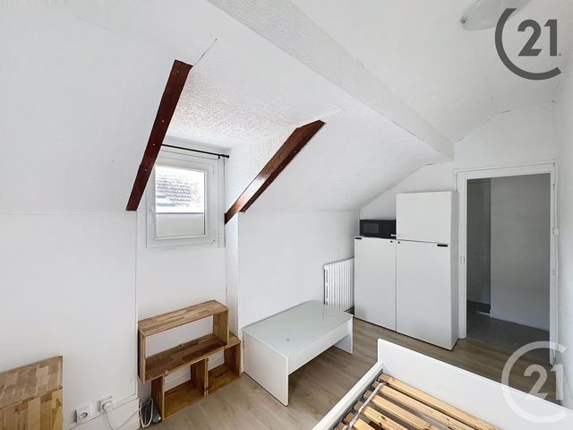 Appartement F1 &agrave; louer - 1 pi&egrave;ce - 12,30 m2 - Melun - 77 - ILE-DE-FRANCE