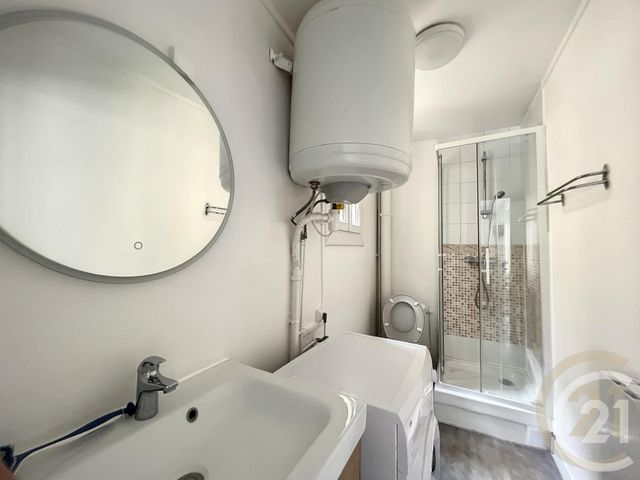 Appartement F1 &agrave; louer - 1 pi&egrave;ce - 22,50 m2 - Melun - 77 - ILE-DE-FRANCE