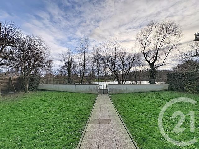 Appartement F3 &agrave; vendre - 3 pi&egrave;ces - 72 m2 - Savigny Le Temple - 77 - ILE-DE-FRANCE