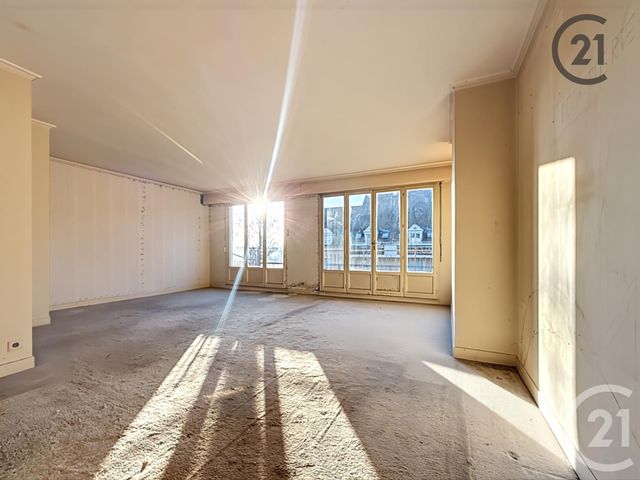 Appartement F3 &agrave; vendre - 4 pi&egrave;ces - 87,90 m2 - Brie Comte Robert - 77 - ILE-DE-FRANCE