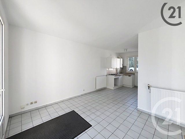 Appartement F1 &agrave; louer - 1 pi&egrave;ce - 29,30 m2 - Vert St Denis - 77 - ILE-DE-FRANCE