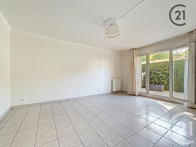 Appartement F2 &agrave; vendre - 2 pi&egrave;ces - 43,08 m2 - Combs La Ville - 77 - ILE-DE-FRANCE